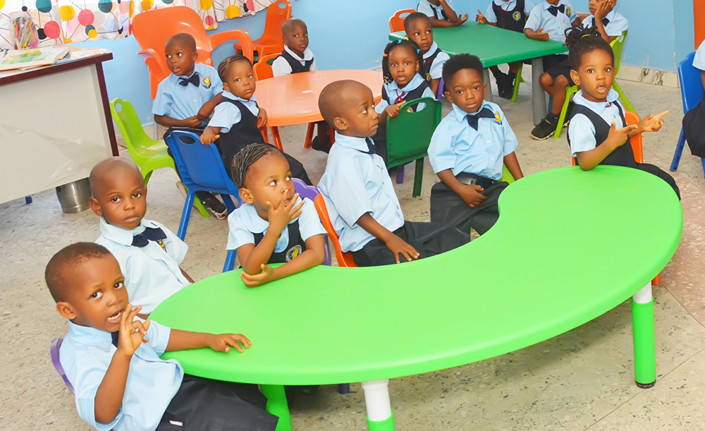 Our preschool classes are structured in the Montessori, EYFS style and as stated in the Nigerian curriculum. Each class has a qualified teacher and an assistant who specializes in tutoring all subjects.